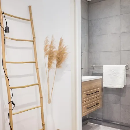 Moissan Chambre Crozet Avec Douche * Grenoble