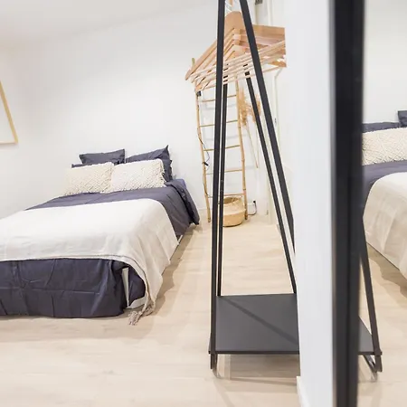 Moissan Chambre Crozet Avec Douche Homestay *