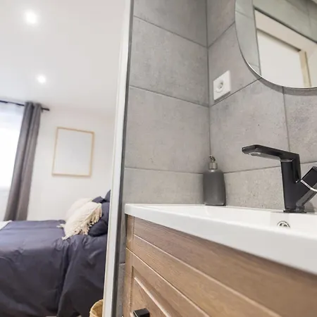 Homestay Moissan Chambre Crozet Avec Douche Grenoble